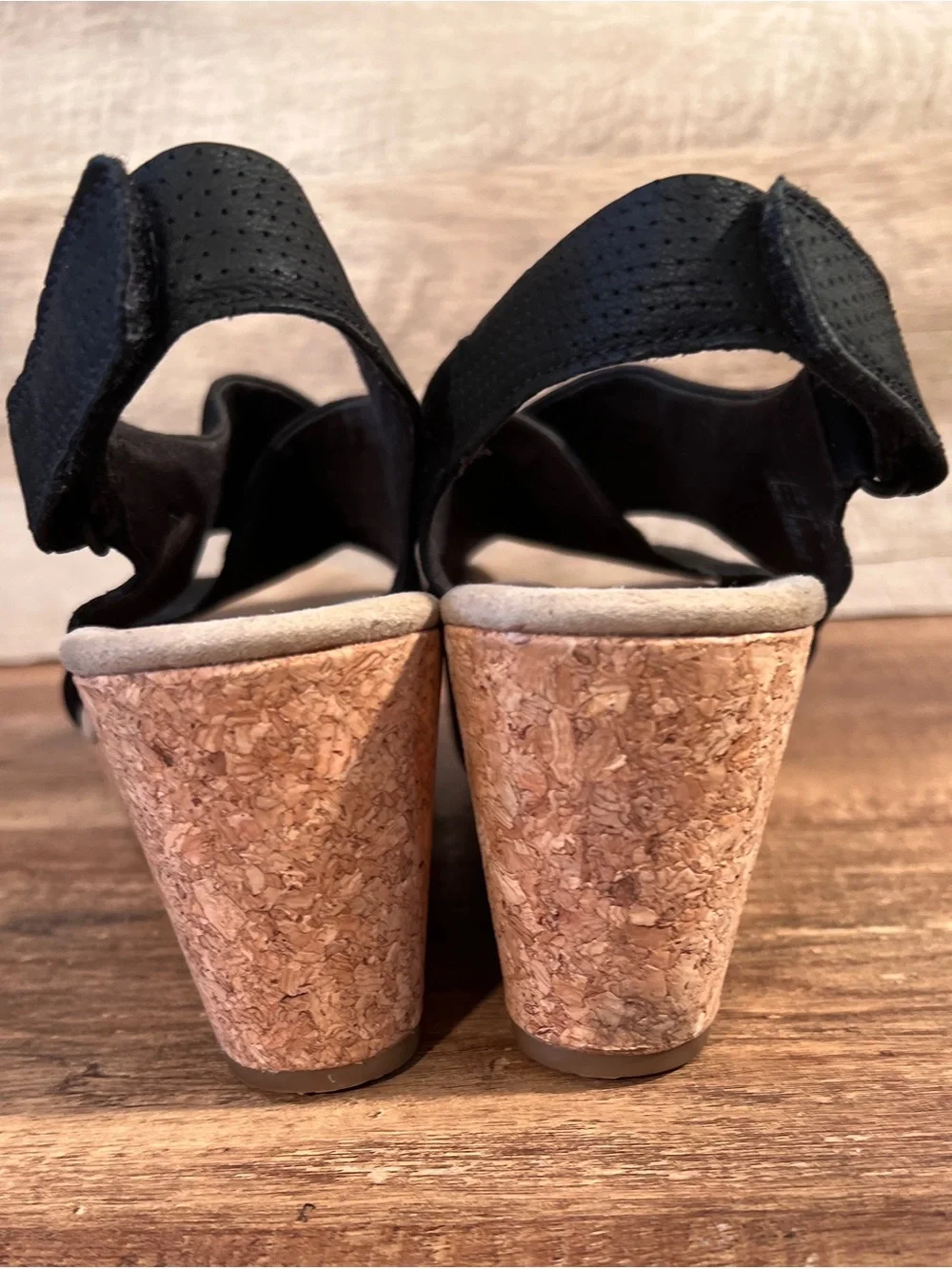Black Cork Wedge‎ Sandals with Cross-Strap Design